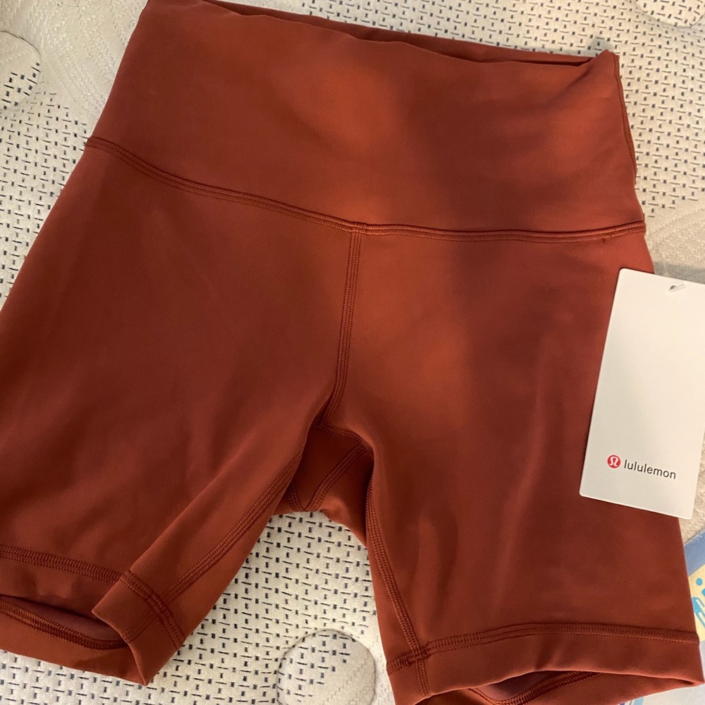 Lululemon Wunder Train HR shorts 6in